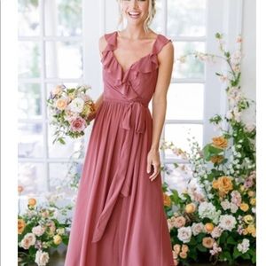 Revelry Valery Chiffon bridesmaids dress. Size 4. Dove grey.